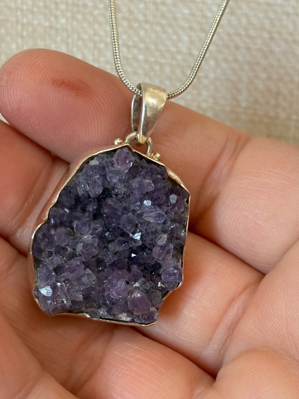 Amethyst Druzy in 925 Silver Setting with 925 Silver Chain - Picture 6 of 8